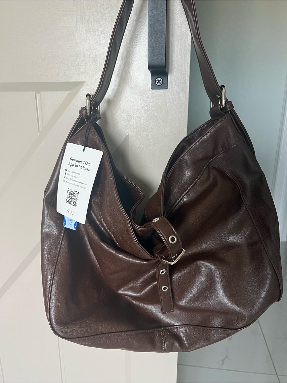 Cedar Everyday Brown Leather Shoulder Hobo Bag